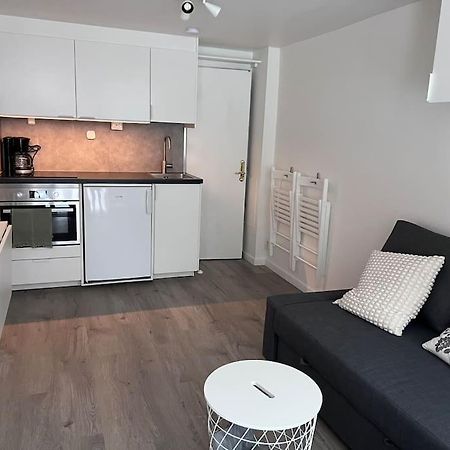 Apartmán Laegenhet Med Egen Ingang. Sundsvall Exteriér fotografie